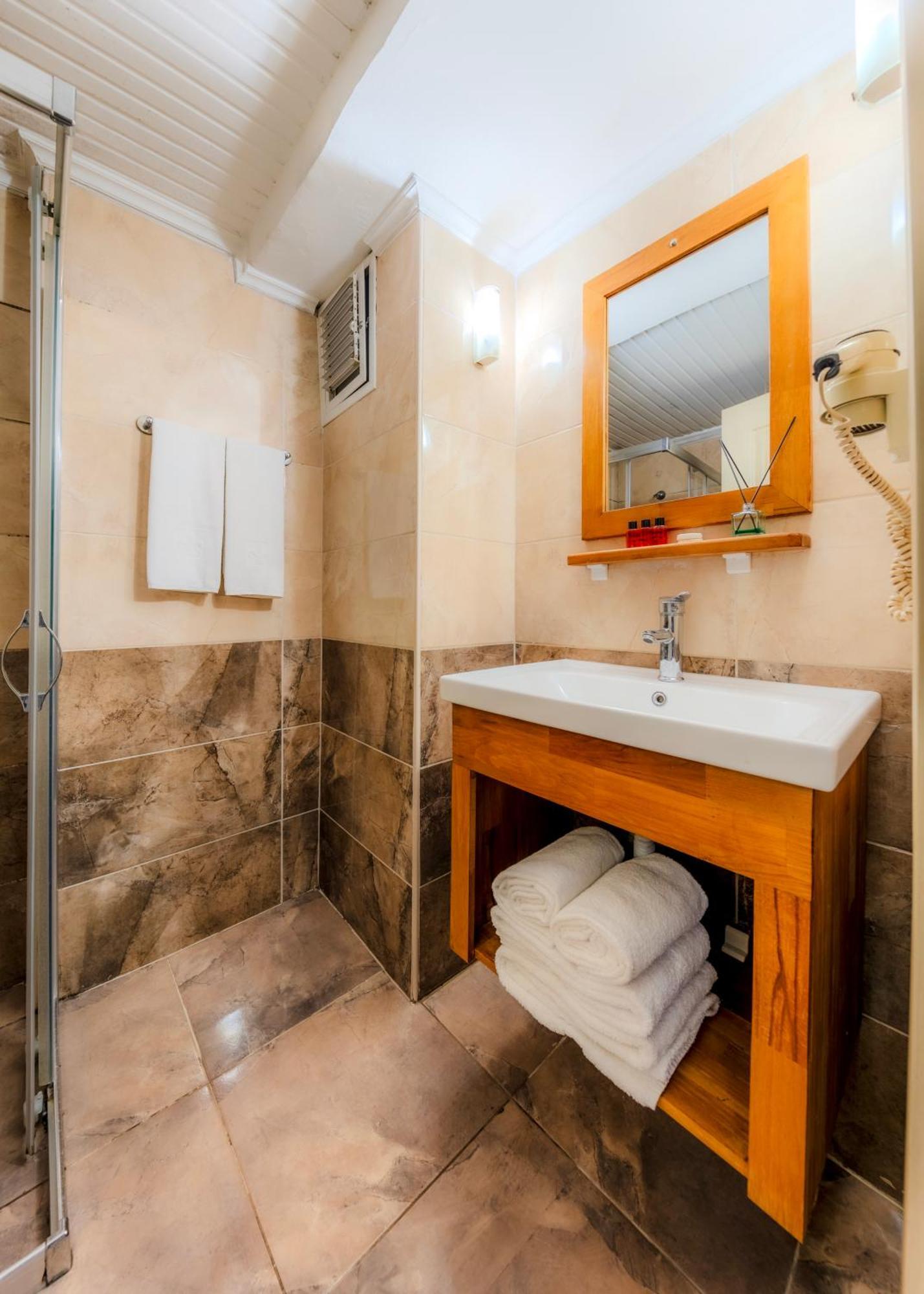 Hamit Hotel Istanbul Eksteriør billede